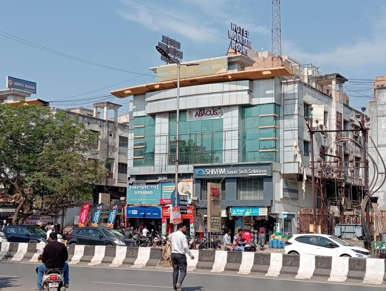 Hotel Mountain Bharuch Exterior foto